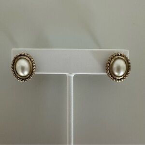 Vintage Oval Faux Pearl Cabochon Stud Earrings in Bronze Tone Metal